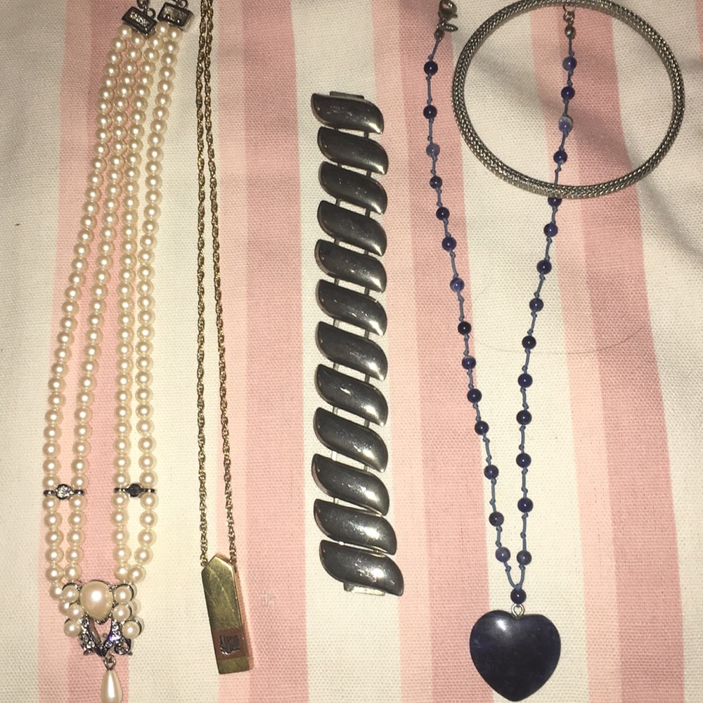 Jewelry vintage Avon and Macy purchase choker 20 y